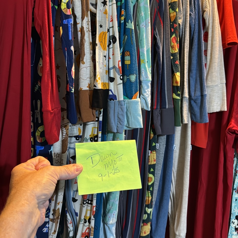 LITTLE SLEEPIES PURGE 
Mainly 18/24 some 6/12 & 12/18